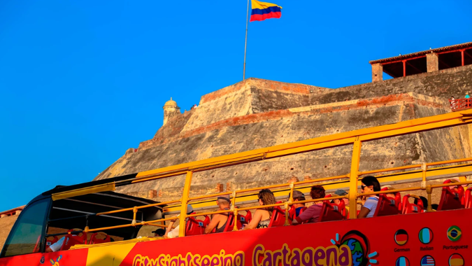 Découvrez les merveilles de Carthagène avec cette visite touristique en bus de la ville fortifiée !