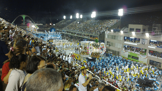 Encontre o melhor local para o Carnaval do Rio e desfrute de um espetáculo único no Brasil e no mundo!