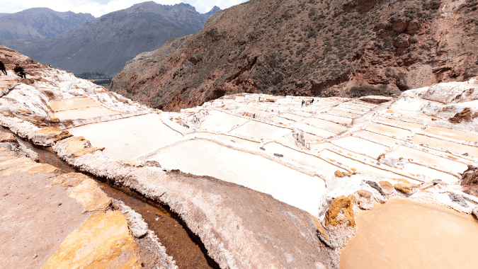 ¡No lo pienses más y conoce Maras y Moray desde Cusco, con traslado y guía incluido!